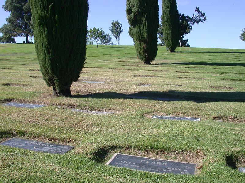 Headstone - Perry and Bulah Turner  location.JPG